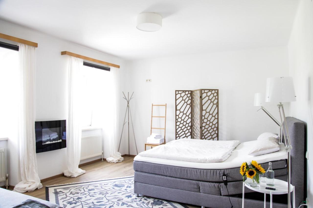הלשטאדט Glueck Am See - Apartment Mit Seezugang מראה חיצוני תמונה